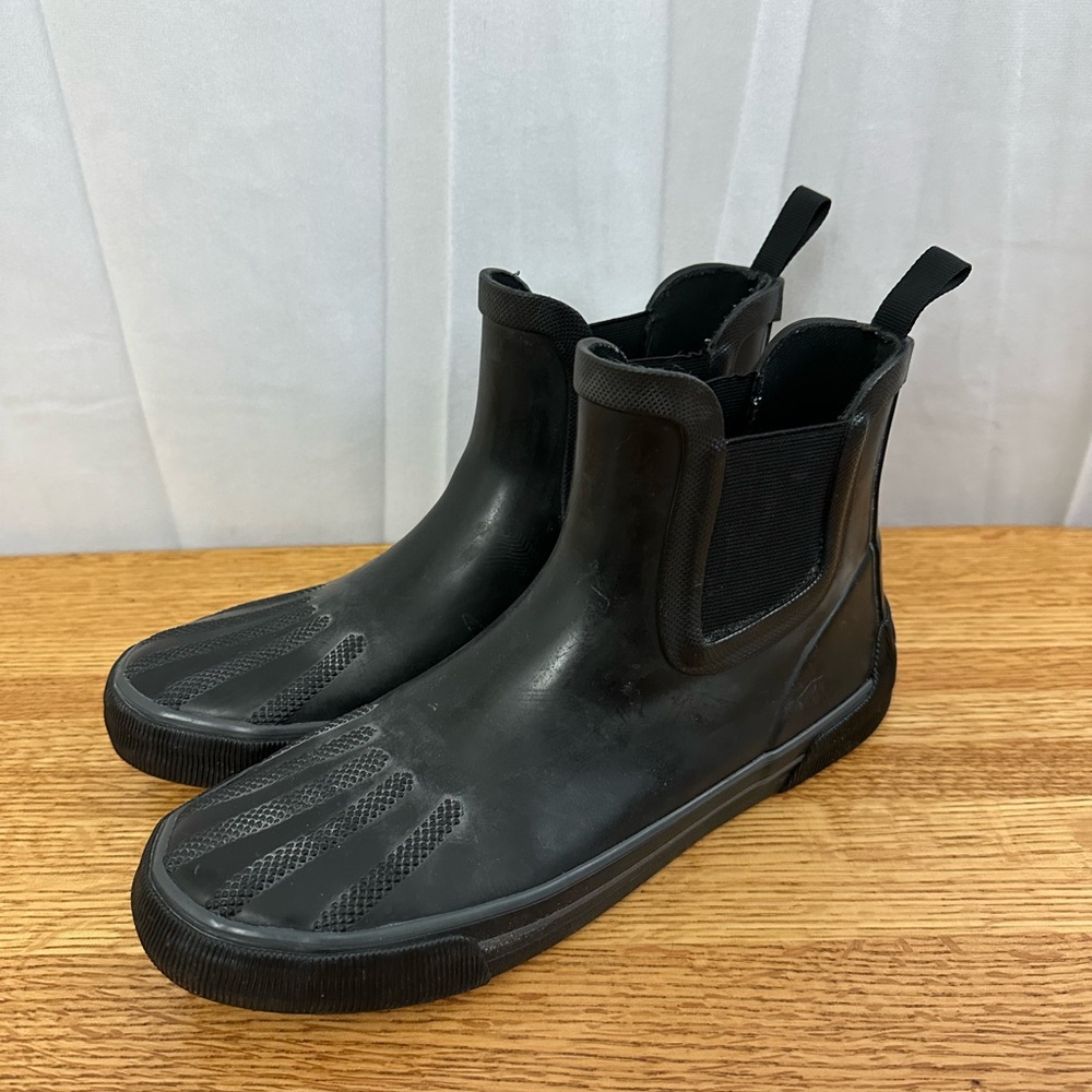 Columbia Black Chelsea Rain Ankle Boots for Women